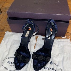 NEW IN BOX PRADA BLUE SILK VELVET BEADED EVENING GALA HEELS